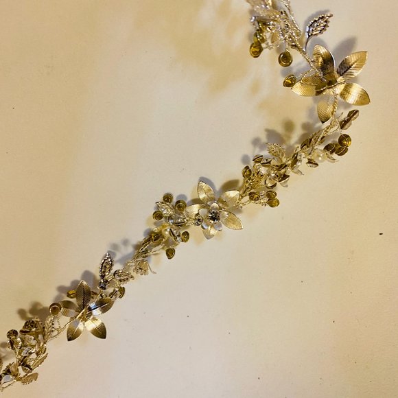 Crystal Floral Wired Sash